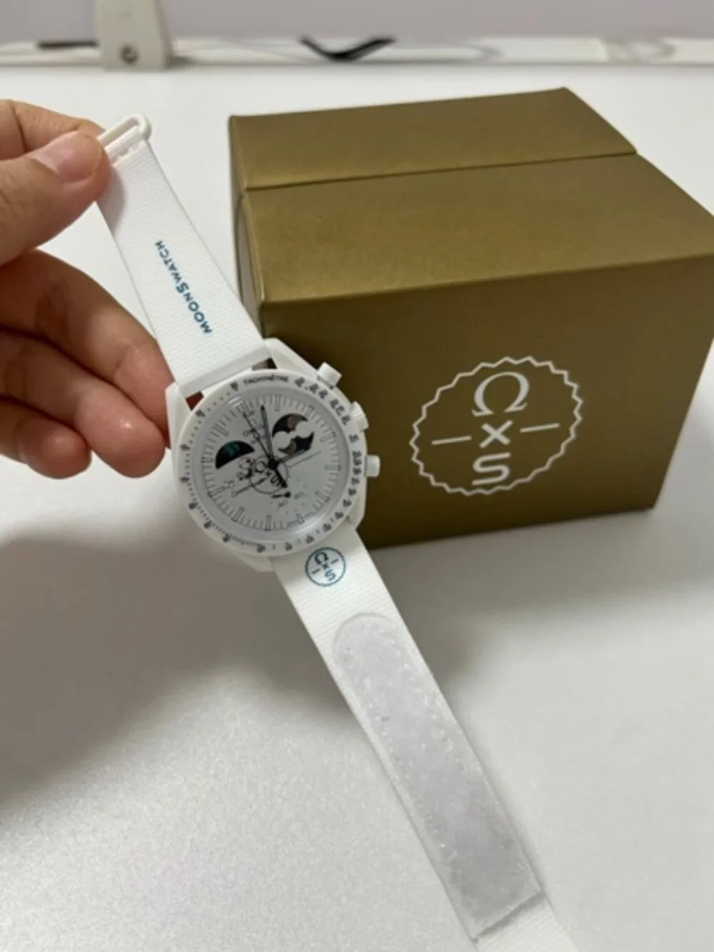 💛OMEGA💛 white fashionable battery watch